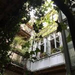 Innenhofansicht der Praxis